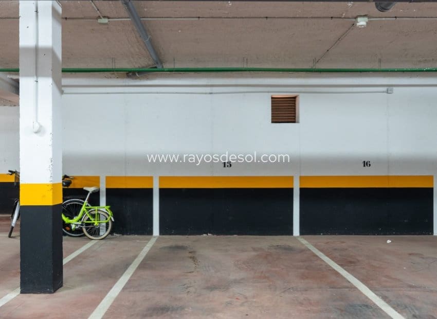 3 bedroom Townhouse for sale in Punta Prima with pool - € 394,900 (Ref: 8845187)