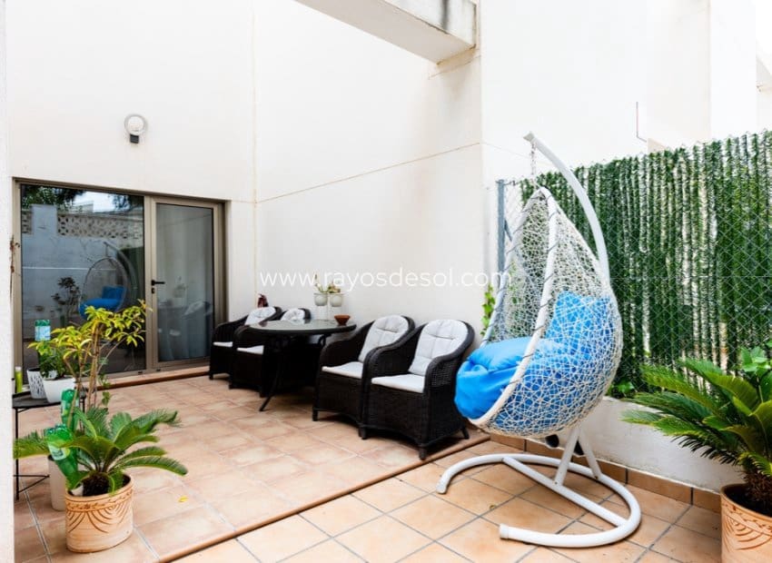 3 bedroom Townhouse for sale in Punta Prima with pool - € 394,900 (Ref: 8845187)