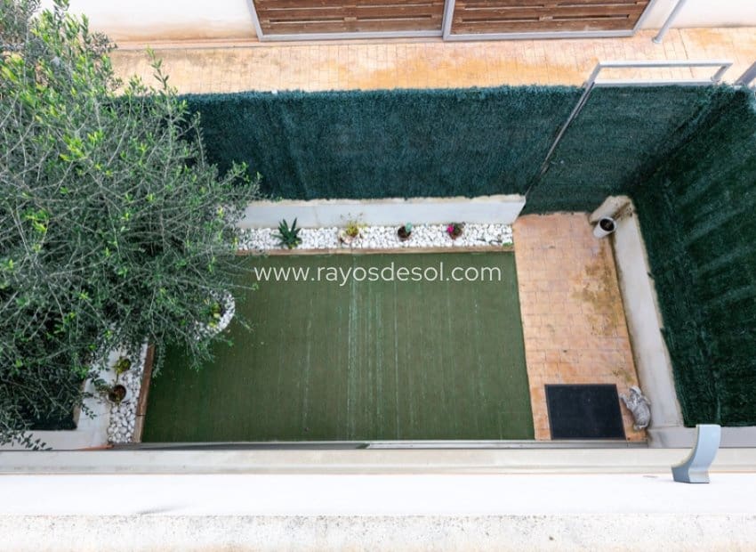 3 bedroom Townhouse for sale in Punta Prima with pool - € 394,900 (Ref: 8845187)