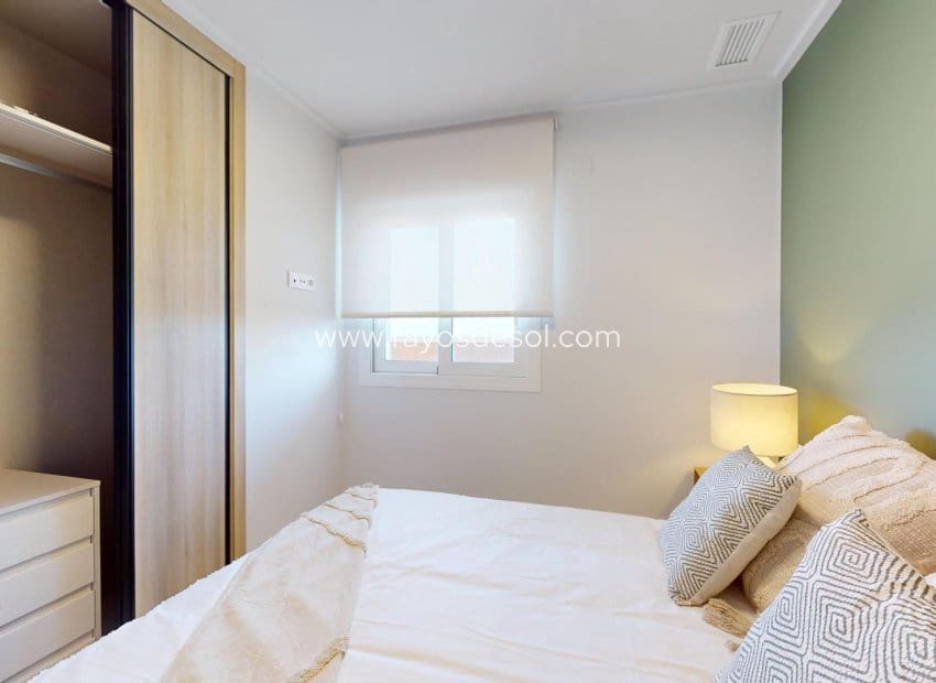 3 soveværelse Lejlighed til salg i Pilar de la Horadada med swimmingpool - € 294.900 (Ref: 8850564)