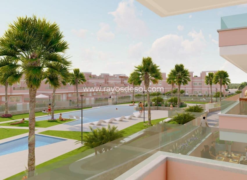 Apartamento de 3 habitaciones en Pilar de la Horadada en venta con piscina - 299.900 € (Ref: 8850565)