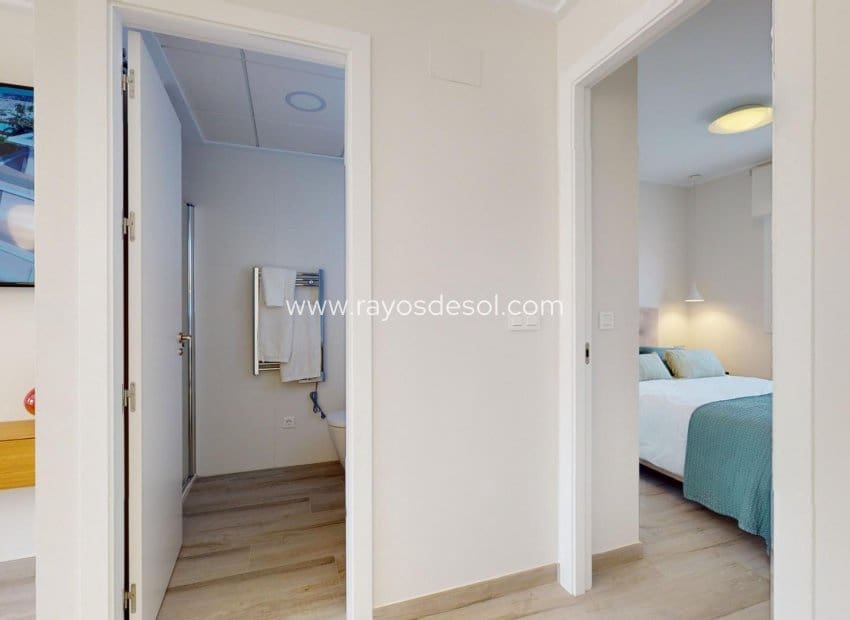 3 makuuhuone Huoneisto myytävänä paikassa Pilar de la Horadada mukana uima-altaan - 309 900 € (Ref: 8850574)