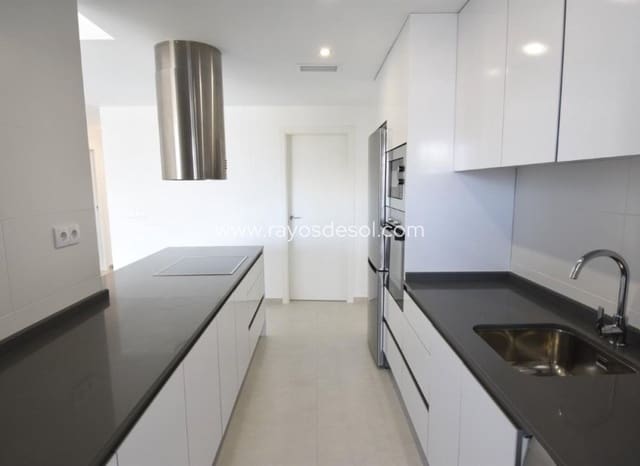 2 makuuhuone Kattohuoneisto myytävänä paikassa San Miguel de Salinas mukana uima-altaan - 316 000 € (Ref: 8866646)