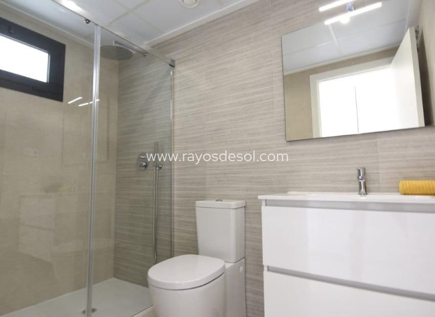 3 soveværelse Penthouse til salg i San Miguel de Salinas med swimmingpool - € 390.000 (Ref: 8866647)