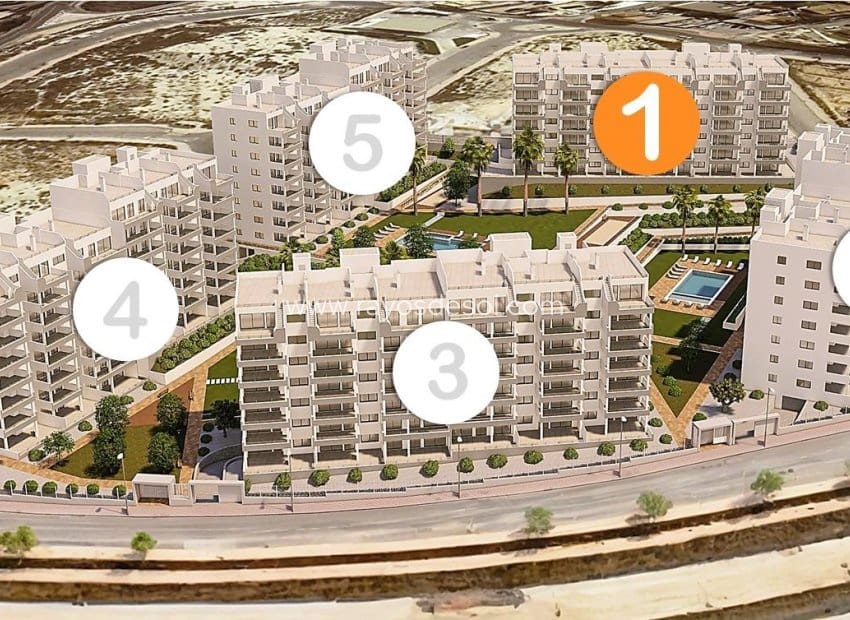 3 soveværelse Penthouse til salg i San Miguel de Salinas med swimmingpool - € 390.000 (Ref: 8866647)