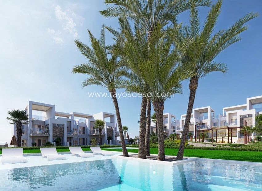 2 soveværelse Lejlighed til salg i Ciudad Quesada med swimmingpool - € 303.000 (Ref: 8893693)