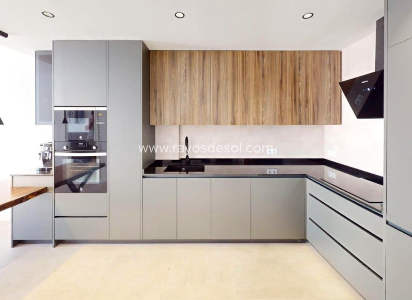 3 soveværelse Lejlighed til salg i Pilar de la Horadada - € 235.000 (Ref: 8917491)