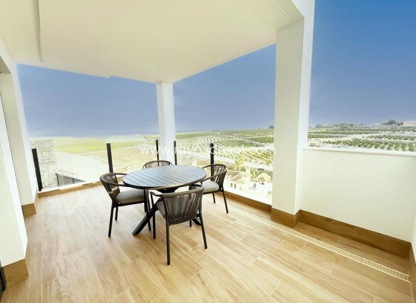 3 soveværelse Villa til salg i Algorfa med swimmingpool - € 465.000 (Ref: 8924884)