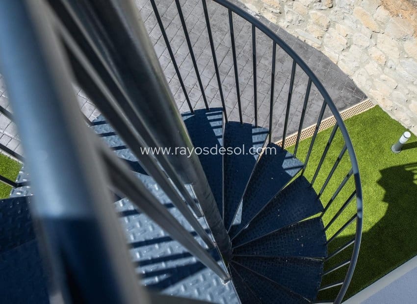 3 soveværelse Villa til salg i Algorfa med swimmingpool - € 465.000 (Ref: 8924884)