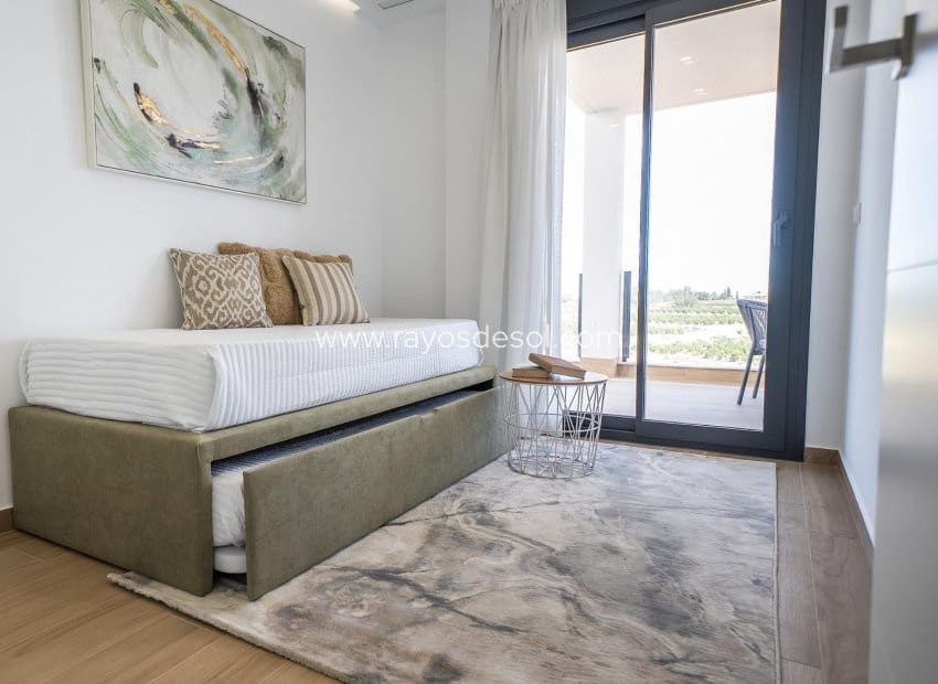 3 soveværelse Villa til salg i Algorfa med swimmingpool - € 520.000 (Ref: 8924885)