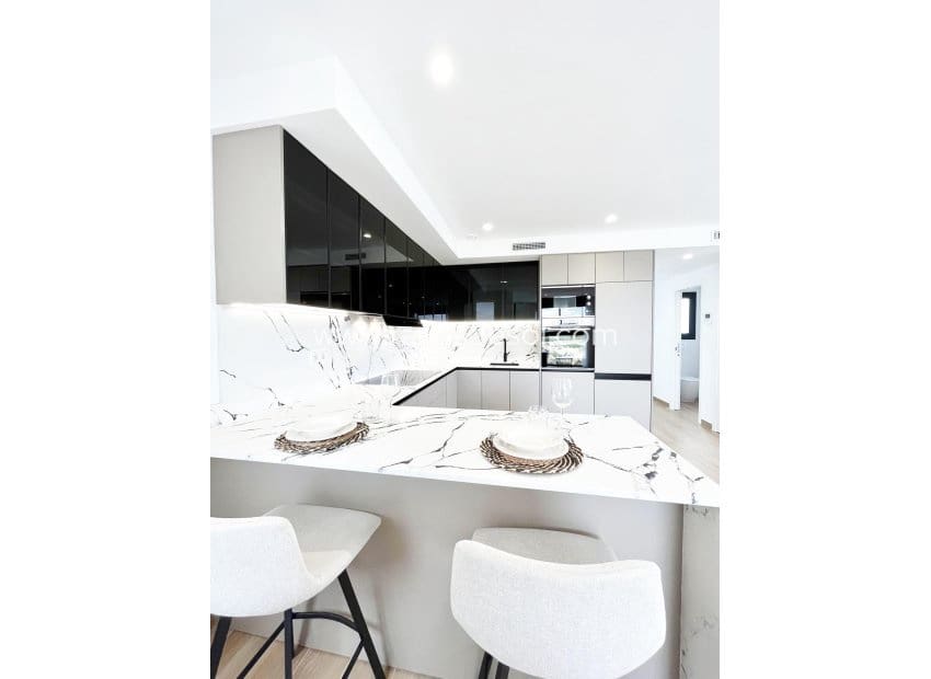 3 soveværelse Villa til salg i Algorfa med swimmingpool - € 520.000 (Ref: 8924885)