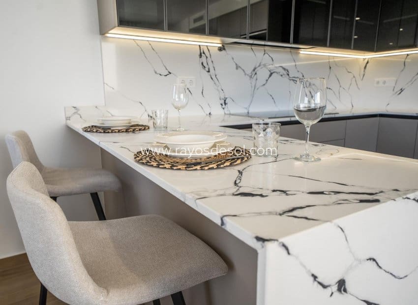 3 soveværelse Villa til salg i Algorfa med swimmingpool - € 520.000 (Ref: 8924885)