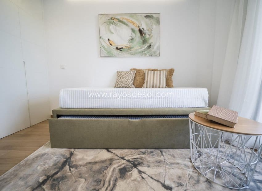 3 soveværelse Villa til salg i Algorfa med swimmingpool - € 520.000 (Ref: 8924885)