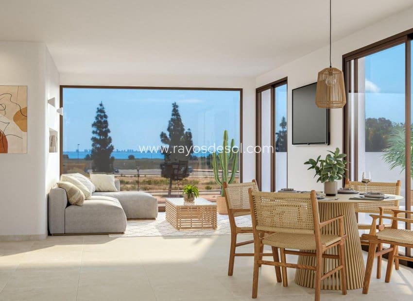 3 soveværelse Lejlighed til salg i Los Alcazares med swimmingpool - € 359.000 (Ref: 8938077)