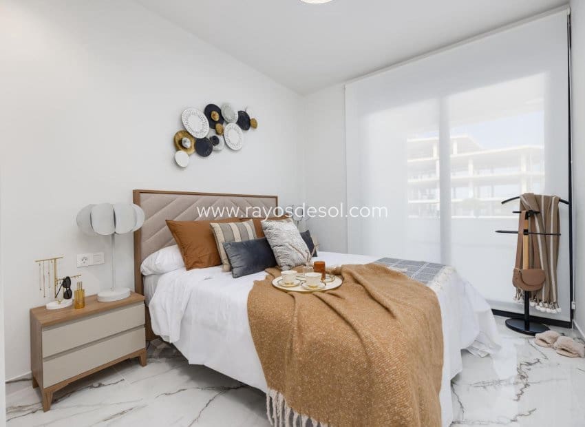 2 soveværelse Lejlighed til salg i San Miguel de Salinas med swimmingpool - € 239.000 (Ref: 8938086)