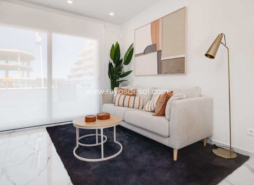 2 soveværelse Lejlighed til salg i San Miguel de Salinas med swimmingpool - € 219.000 (Ref: 8938087)