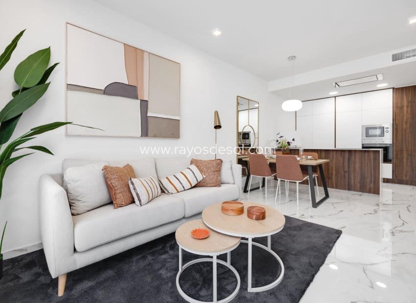 2 soveværelse Lejlighed til salg i San Miguel de Salinas med swimmingpool - € 219.000 (Ref: 8938087)