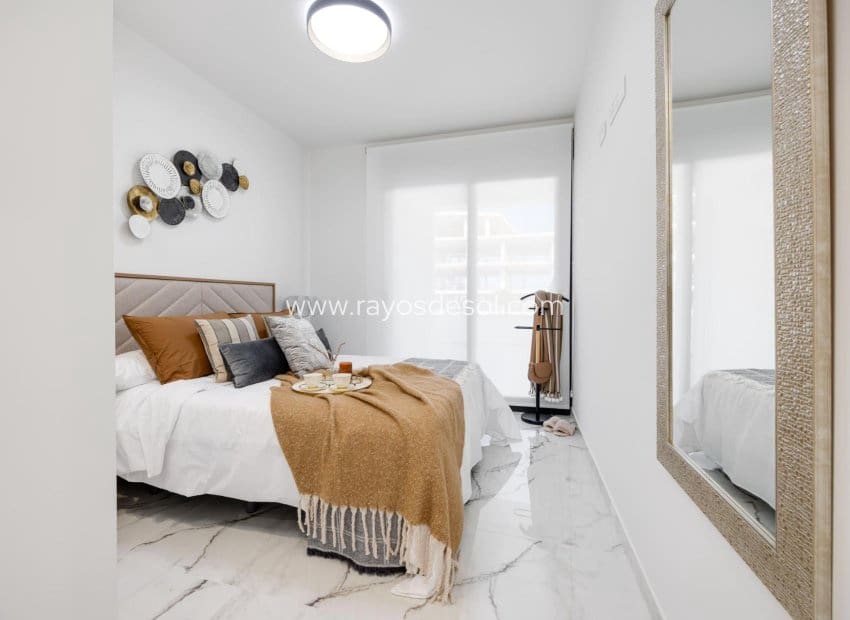 2 soveværelse Lejlighed til salg i San Miguel de Salinas med swimmingpool - € 244.000 (Ref: 8938087)