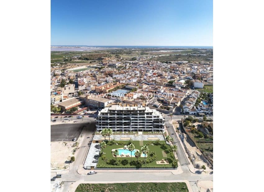 2 soveværelse Lejlighed til salg i San Miguel de Salinas med swimmingpool - € 244.000 (Ref: 8938087)