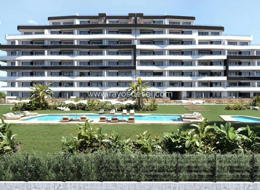 2 soveværelse Lejlighed til salg i San Miguel de Salinas med swimmingpool - € 244.000 (Ref: 8938087)