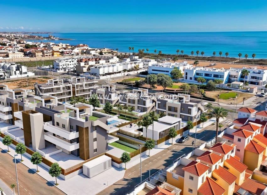 3 Zimmer Apartment zu verkaufen in Pilar de la Horadada mit Pool - 398.900 € (Ref: 8938097)