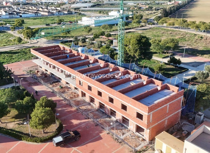 2 bedroom Townhouse for sale in Pilar de la Horadada with pool - € 314,900 (Ref: 8940177)