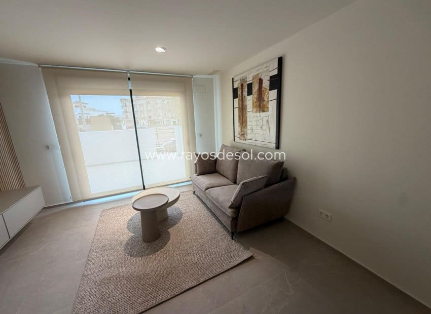 2 bedroom Townhouse for sale in Pilar de la Horadada with pool garage - € 314,900 (Ref: 8940177)