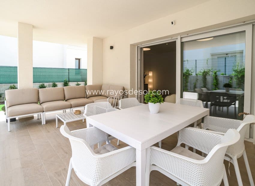 3 soveværelse Lejlighed til salg i Algorfa med swimmingpool - € 375.000 (Ref: 8941639)