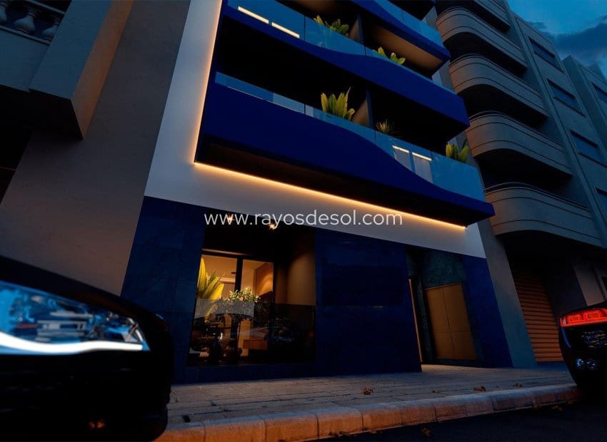 2 soveværelse Lejlighed til salg i Torrevieja med swimmingpool - € 240.000 (Ref: 8966864)