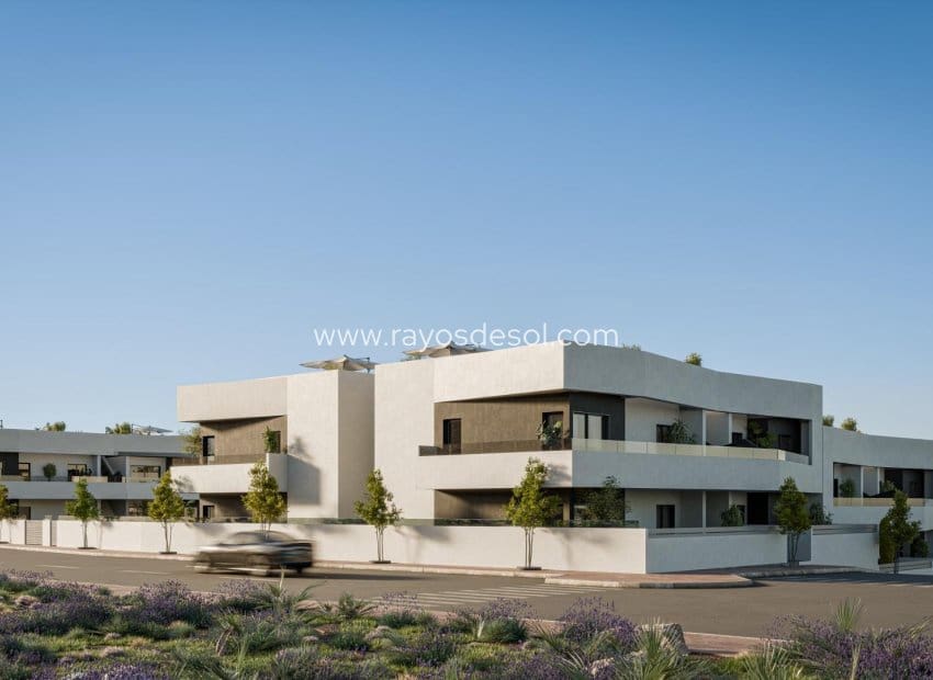 2 soveværelse Lejlighed til salg i San Miguel de Salinas med swimmingpool - € 199.900 (Ref: 8971622)