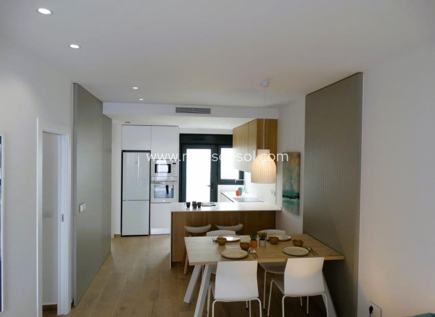 3 sypialnia Apartament na sprzedaż w Pilar de la Horadada z basenem - 295 000 € (Ref: 8973807)