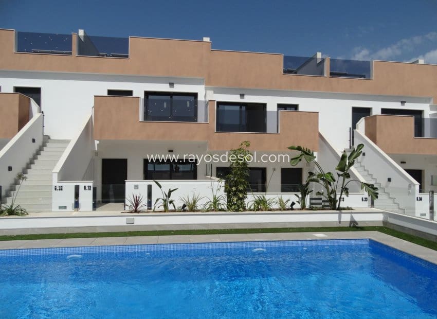 3 sypialnia Apartament na sprzedaż w Pilar de la Horadada z basenem - 295 000 € (Ref: 8973807)