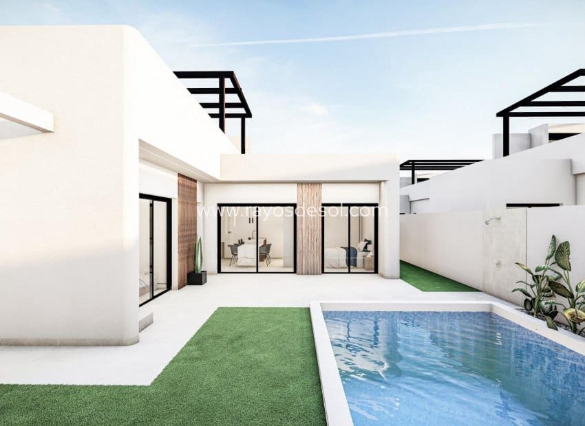 3 quarto Moradia para venda em Roldan com piscina - 379 950 € (Ref: 8990142)