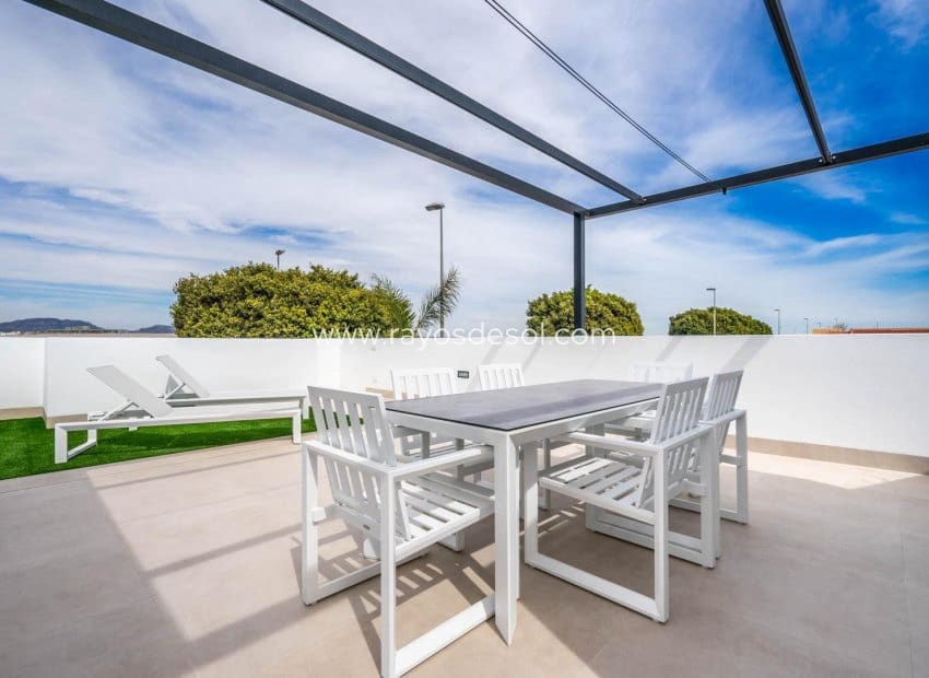 3 quarto Moradia para venda em Roldan com piscina - 379 950 € (Ref: 8990142)
