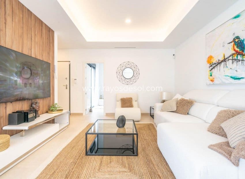 3 quarto Moradia para venda em Roldan com piscina - 379 950 € (Ref: 8990142)
