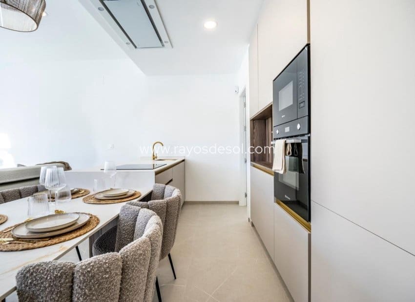 3 bedroom Villa for sale in Roldan with pool - € 415,950 (Ref: 8990143)