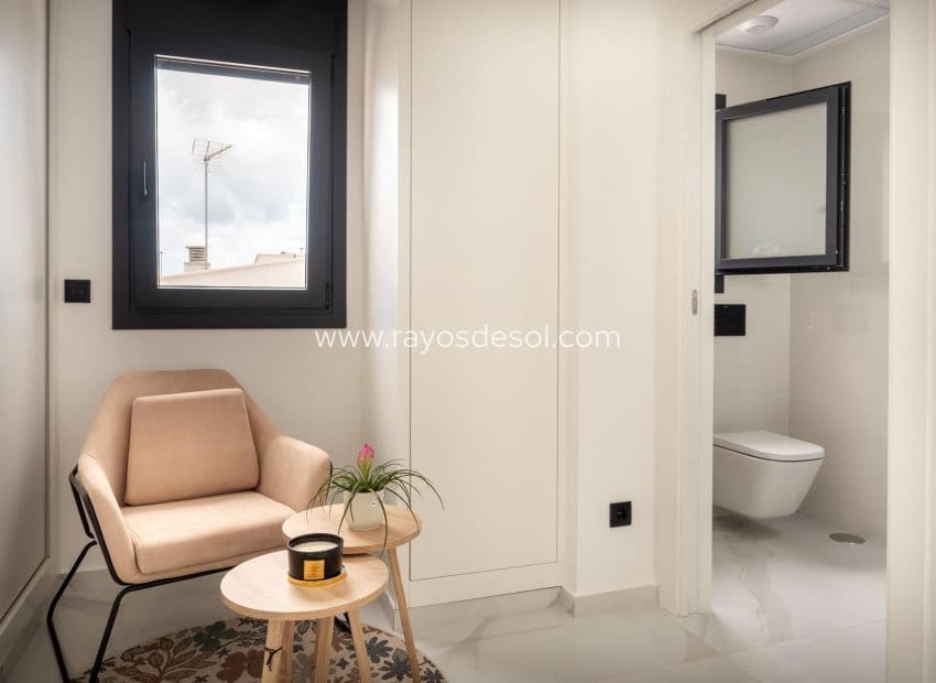 3 soverom Villa til salgs i San Pedro del Pinatar med svømmebasseng - € 465 000 (Ref: 8997307)