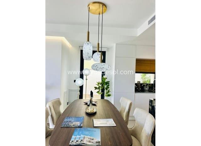 3 sovrum Villa till salu i San Pedro del Pinatar ciudad, San Pedro del Pinatar med pool - 489 000 € (Ref: 8997307)