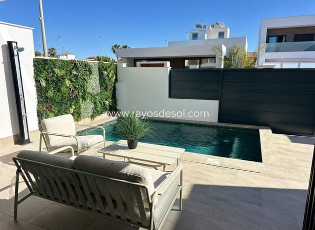 3 sovrum Villa till salu i San Pedro del Pinatar ciudad, San Pedro del Pinatar med pool - 489 000 € (Ref: 8997307)