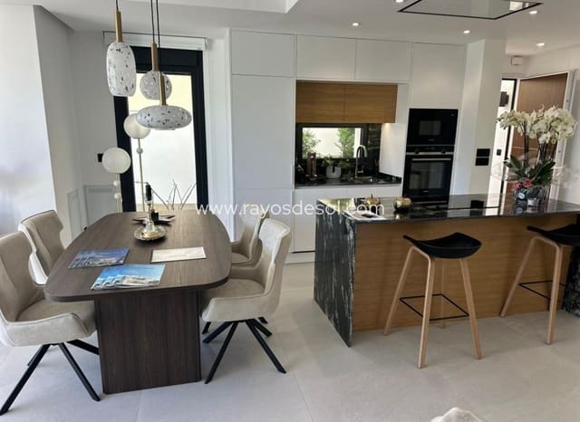 3 sovrum Villa till salu i San Pedro del Pinatar ciudad, San Pedro del Pinatar med pool - 489 000 € (Ref: 8997307)