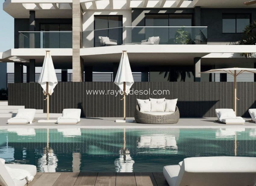 3 soveværelse Lejlighed til salg i Calpe / Calp med swimmingpool - € 600.000 (Ref: 8997309)