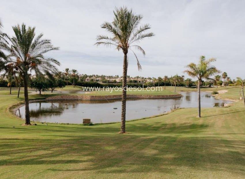 3 soveværelse Villa til salg i Santiago de la Ribera med swimmingpool - € 400.000 (Ref: 9019432)