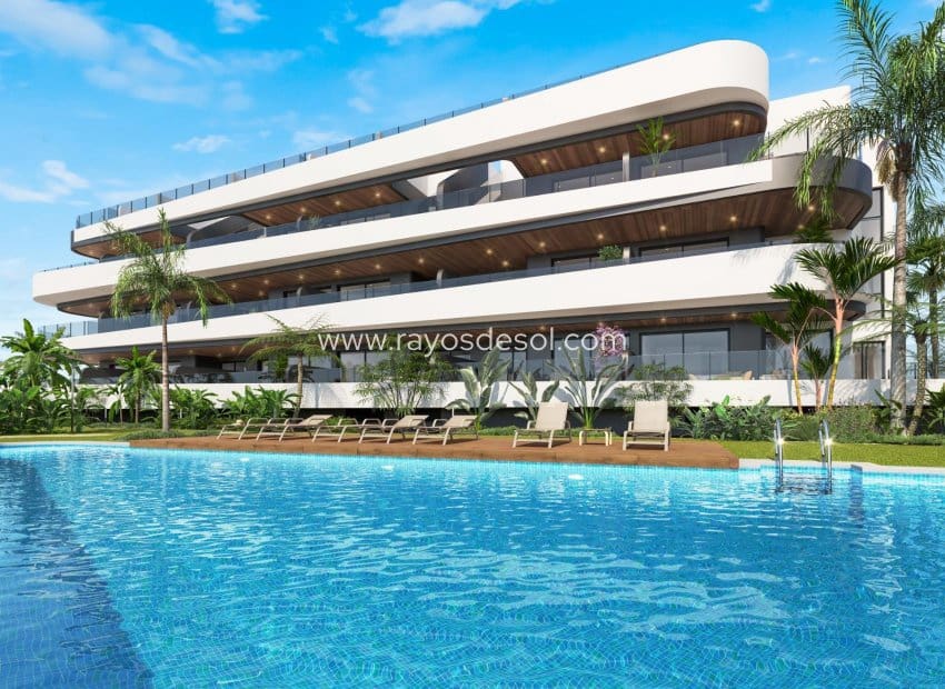 3 soveværelse Lejlighed til salg i Los Alcazares med swimmingpool - € 359.000 (Ref: 9025244)