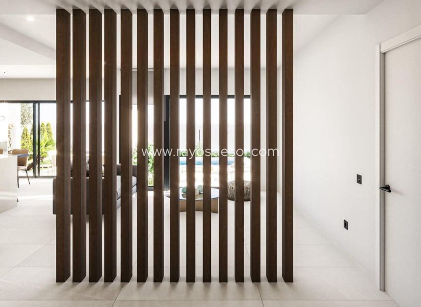 3 soveværelse Villa til salg i Los Alcazares med swimmingpool - € 550.000 (Ref: 9025245)