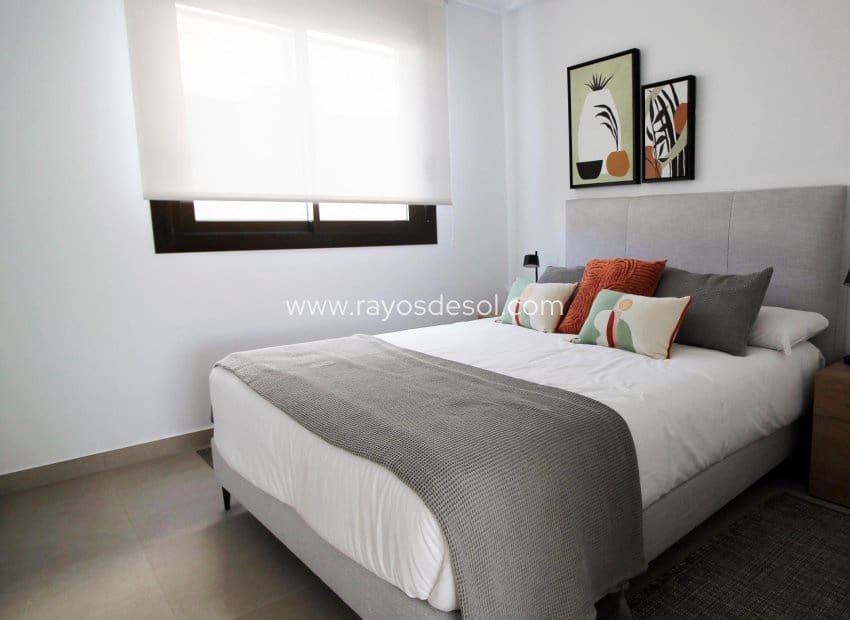 4 soveværelse Villa til salg i Pilar de la Horadada med swimmingpool - € 369.900 (Ref: 9037489)