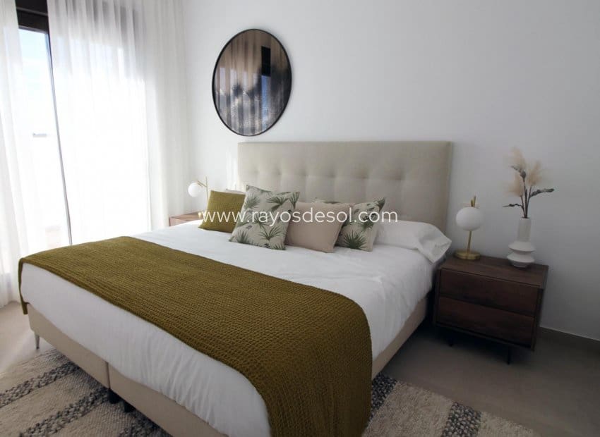 3 bedroom Semi-detached Villa for sale in Pilar de la Horadada with pool - € 354,900 (Ref: 9037492)