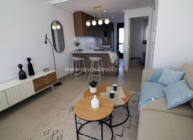 3 soverom Kjedet enebolig til salgs i Pilar de la Horadada ciudad, Pilar de la Horadada med svømmebasseng - € 354 900 (Ref: 9037492)