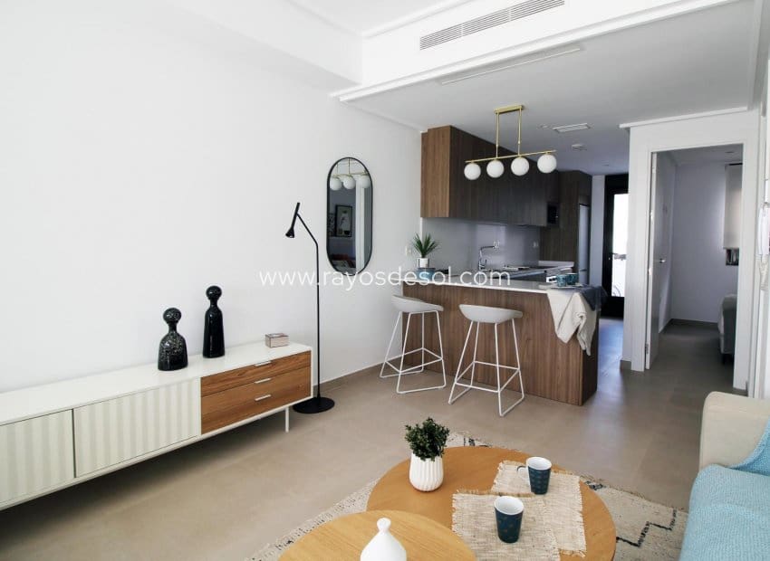 3 bedroom Semi-detached Villa for sale in Pilar de la Horadada with pool - € 354,900 (Ref: 9037492)