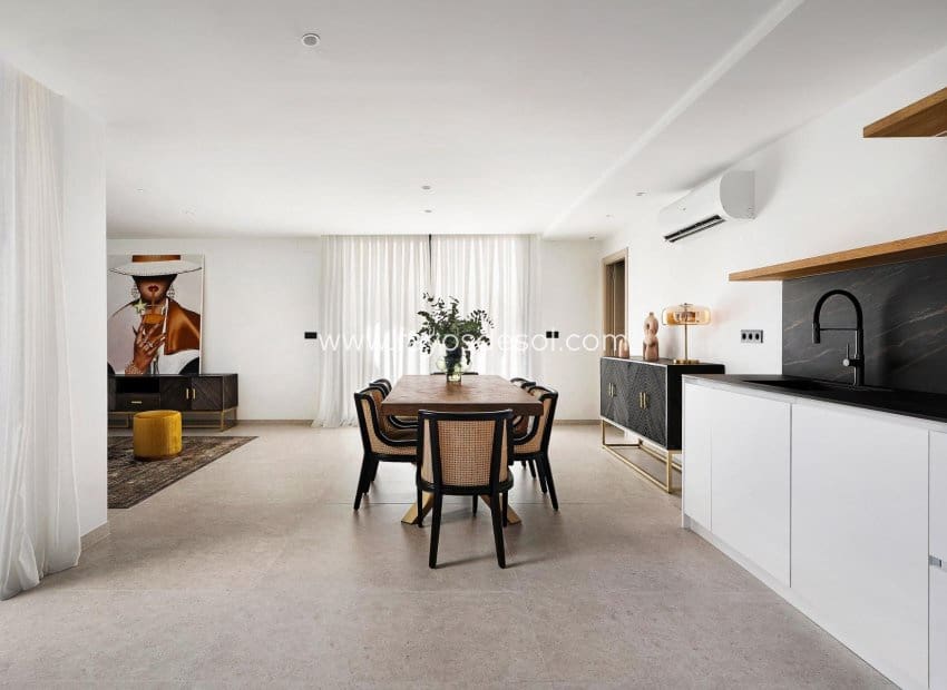 4 chambre Villa/Maison à vendre à La Nucia avec piscine - 1 095 000 € (Ref: 9041270)