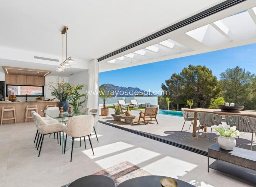 4 bedroom Villa for sale in Polop with pool - € 725,000 (Ref: 9049770)